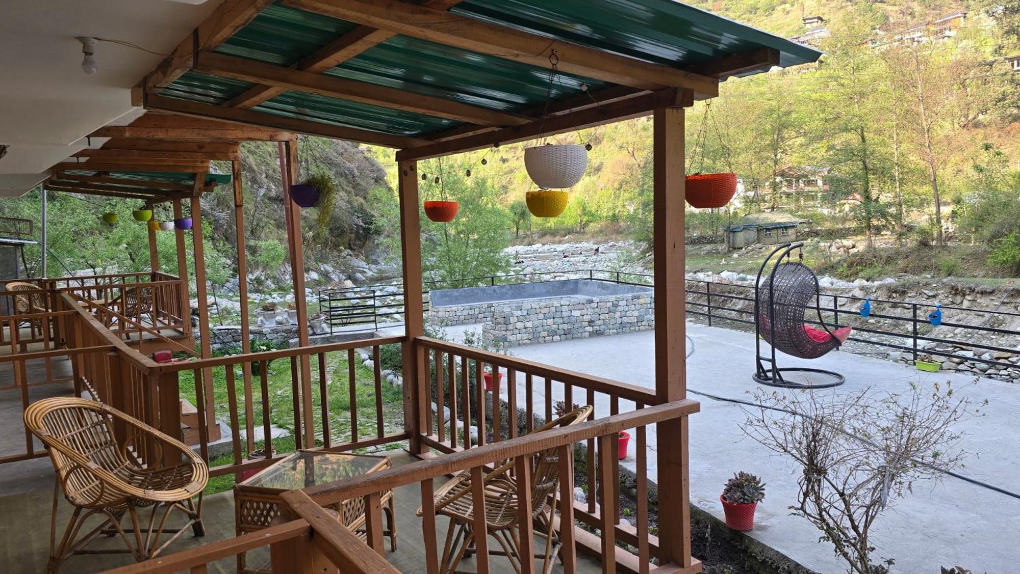 Sharda Resort-Tirthan Valley Banjār Exterior photo